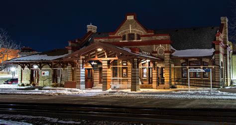 Red Wing Depot The Unmanned Amtrak Depot In Red Wing Mn Th Flickr