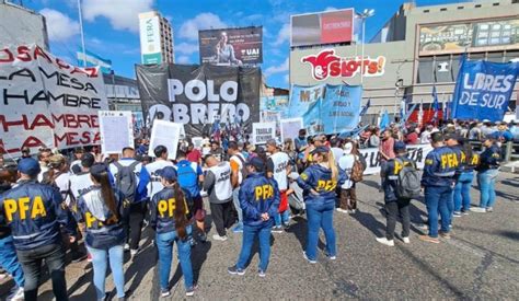 La Unidad Piquetera Realizará Una Marcha De Antorchas De Puente