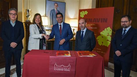 Fenavin Spanish Wine Fair Banco Santander Se Suma A Fenavin Con