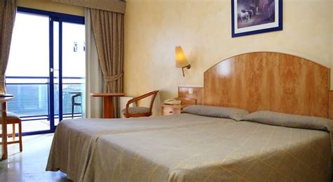 Yaramar Hotel - Adults Only - Fuengirola, Costa del Sol - On The Beach