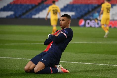 Coupe De France Kylian Mbappé Titulaire En Finale Contre Lol Radio