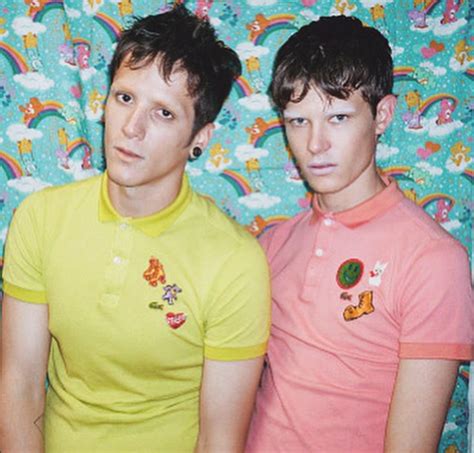 La Primera Pareja Gay En La Moda Shangay