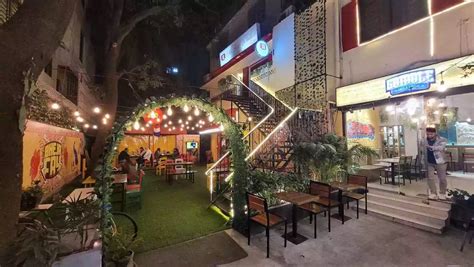 Bheja Fry Restaurant In Dhanmondi