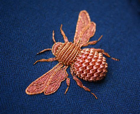 Incredible Insects and Animals Embroidery Work Made From Metals and Colorful Threads - Design Swan