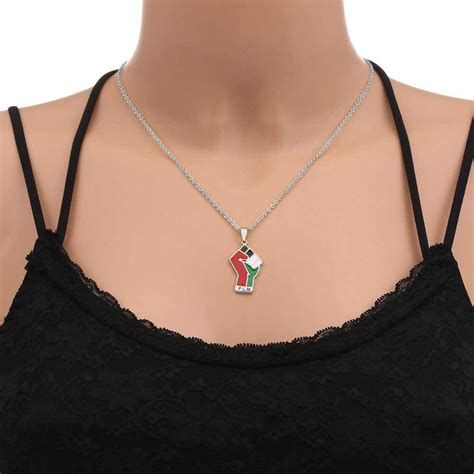 Palestine Necklace Crative Fist Symbol Pendant Necklaces Novelty For