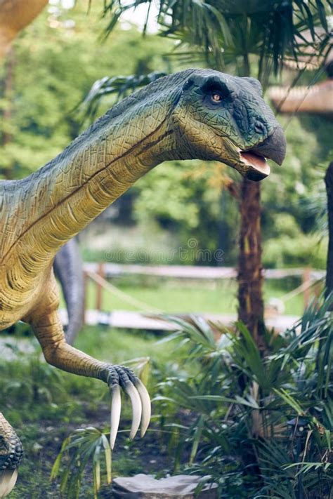 Cabe A Fechada Therizinosaurus Uma Esp Cie De Dinossauro Predat Ria