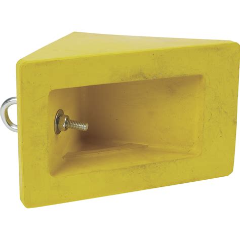 Ironton Rubber Wheel Chock With Eyebolt Northern Tool