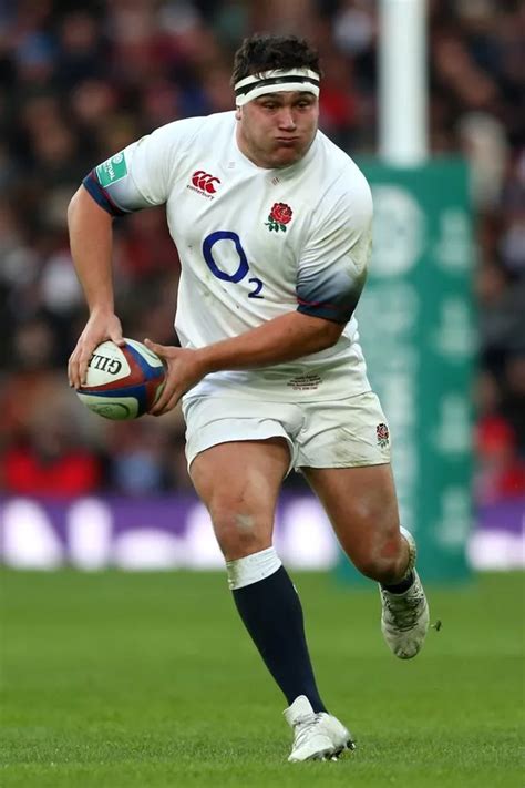 England rugby star Jamie George brings physiotherapy to Hoddesdon ...