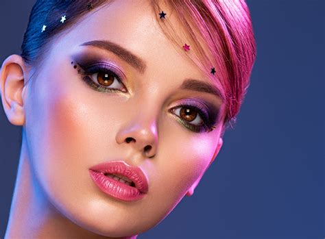 Polvos Traslúcidos Para Qué Sirven Y Por Qué Usarlos Tienda Ellas Maquillaje Y Cosméticos