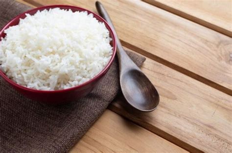 Cukup Pakai Rice Cooker Ini Tips Masak Nasi Agar Terasa Lebih Pulen