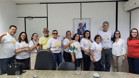 Professores Realizam Visita T Cnica Serin Para Cobrar O Pagamento Da