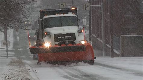 Snowfall Slows Down Drivers In Wilkes Barre