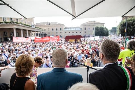 Strage di Bologna che cosa si sa che cosa resta da sapere perché è