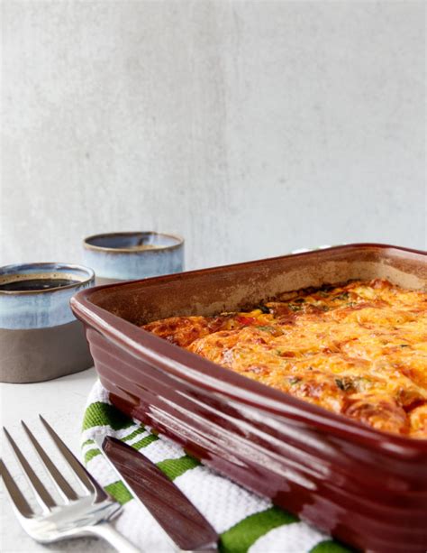 Sausage Egg Casserole {Keto Breakfast Casserole} - Goodie Godmother