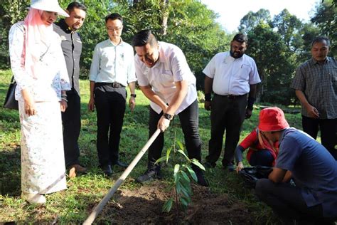 Jelajah Desa Santuni Golongan Memerlukan Malaysiaaktif