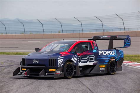 2024 Ford F-150 Lightning SuperTruck Concept - Stunning HD Photos, Videos, Specs, Features
