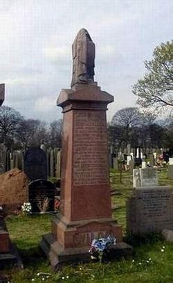 Titanic Memorial for ‘Captain’ Henry Tingle Wilde - Sarsfield Memorials ...