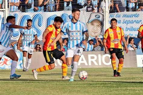 Sarmiento No Pudo Contra Racing De C Rdoba Y Se Qued Sin Poder Jugar