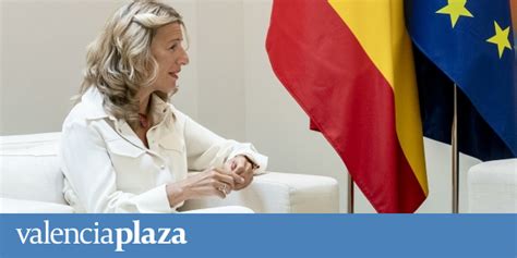 Yolanda Díaz reitera a la CEOE que esté a la altura y desbloquee el