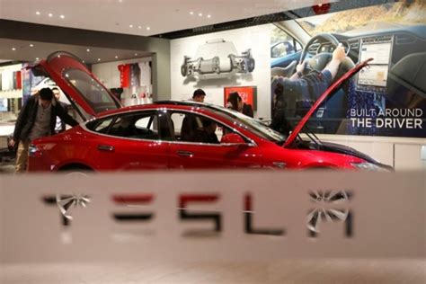 Tesla Overtakes General Motors In Market Value Industry News The