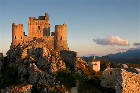 Map And Places To Go In The Abruzzo Region In Italy