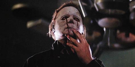 All 5 Times Michael Myers Survived In The Halloween Franchise (& How)