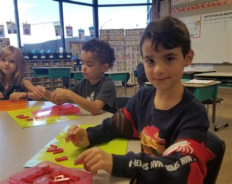 Sharon - 📚 Beyond Levels: Every Child's Unique Reading Path 📚 Hi