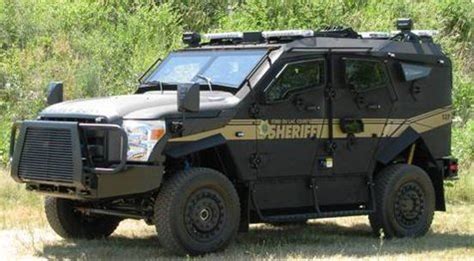 Fond Du Lac Sheriff S Unveil New Military Style Tactical Vehicle News