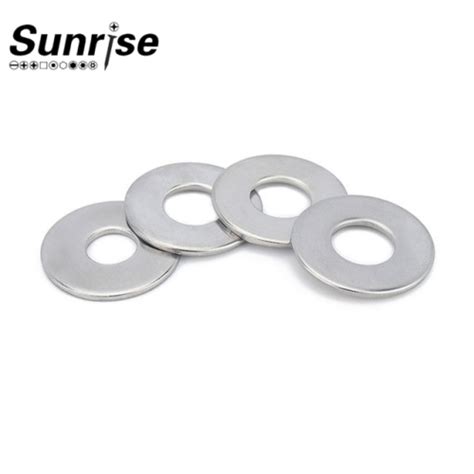 China Customized Stainless Steel Flat Washer DIN 125 Manufacturers