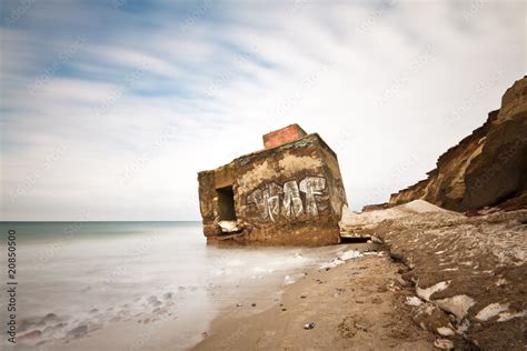 Ein Bunker an der Ostseeküste bei Wustrow Stock Foto Adobe Stock