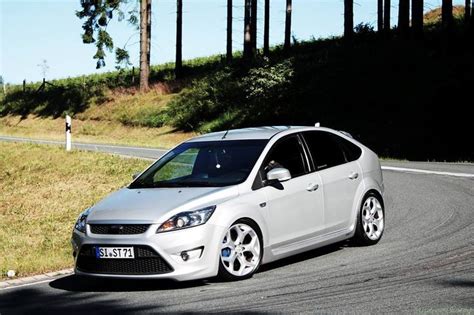 Ford Focus St Mk2 Low Silver Car With Xenon And Big Rims Carros