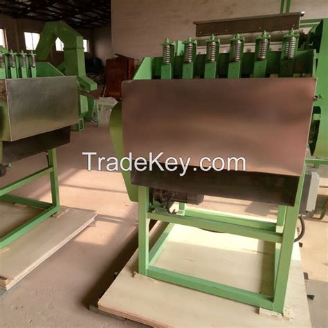 Cashew Nut Shell Breaking Machine Automatic Cashew Shelling Machine By