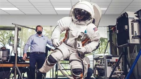 El Nuevo Traje Espacial De La Nasa Es Modular Extensible Y Evolutivo