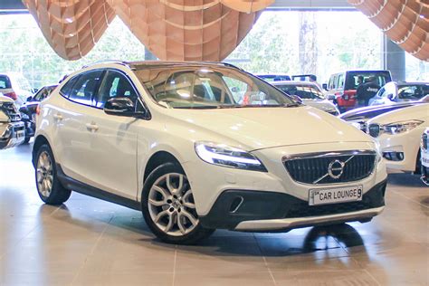 Volvo V Cross Country D S K Car Lounge