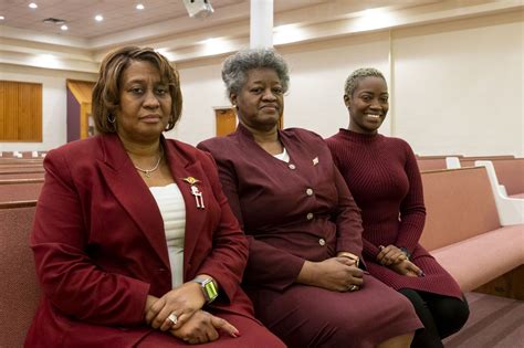 Lafayette Gatling, South Side funeral home director, dies at 81