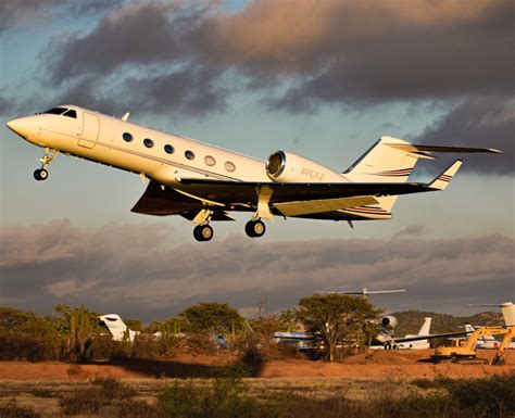 N883LD PRIVATE Gulfstream IV By Pablo Armenta AeroXplorer Photo