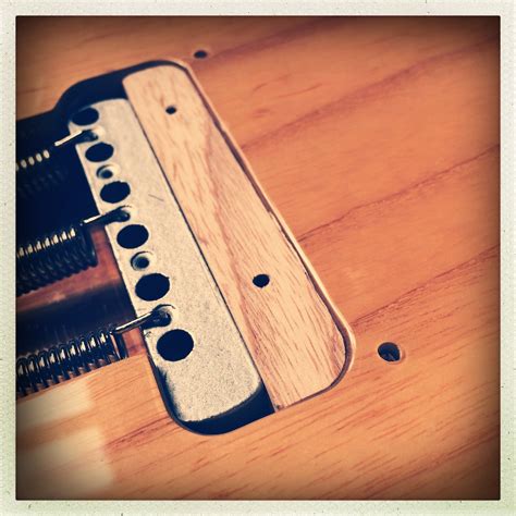 Blocking A Tremolo Bridge Haze Guitars