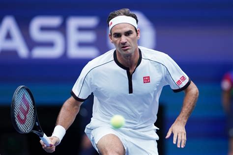 Us Open Roger Federer Novak Djokovic Enter Round Of The