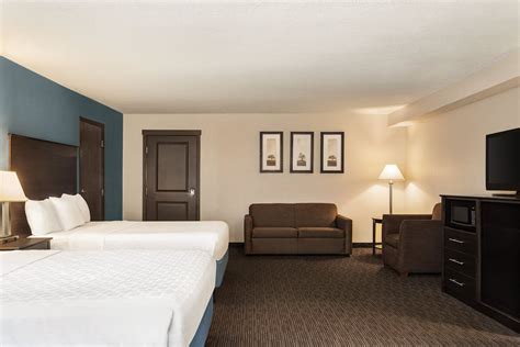 AmericInn by Wyndham La Crosse Riverfront Conference Center | La Crosse ...