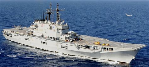 C 551 ITS Giuseppe Garibaldi Aircraft Carrier Italian Navy