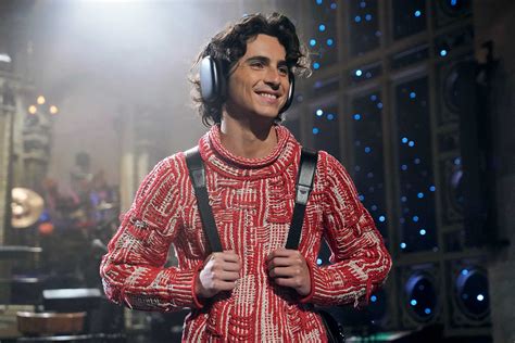 SNL November 11, 2023: Timothée Chalamet, Musical Guest Boygenius