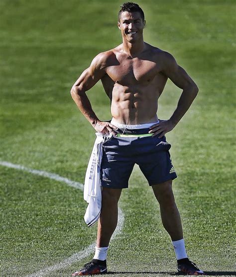 Cristiano Ronaldo Body Fat Percentage New Pic Cristiano Body Hd Phone Wallpaper Pxfuel