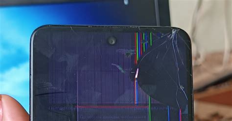 Разбился экран смартфона | Пикабу