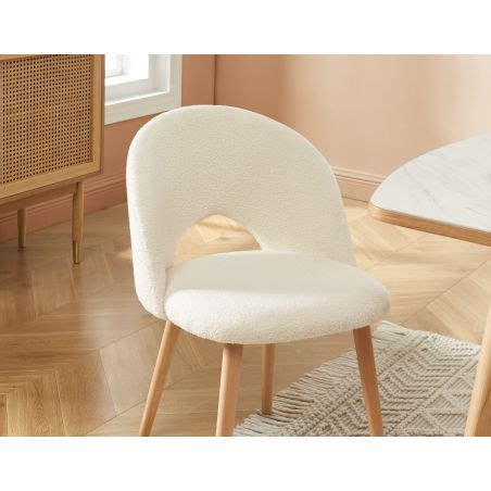 Lot de 2 chaises EUGENIE bouclette écru pieds hêtre massif