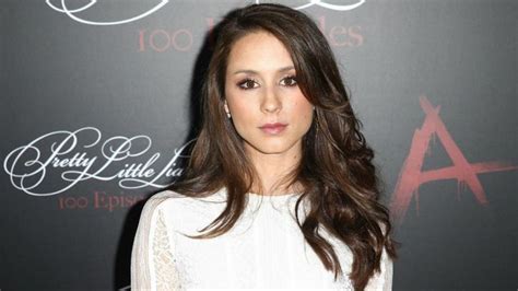 Suits - Season 4 - Troian Bellisario to Guest