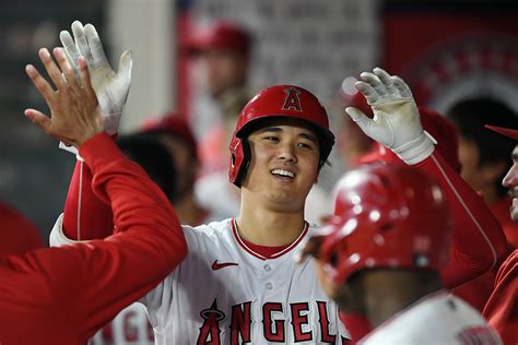 【ルカリ】 大谷翔平 エンジェルス 50枚セット二刀流 天才 Mvp カード ングカード