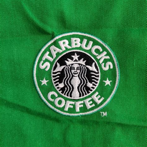 Starbucks Old Logo Green Apron Everything Else Others On Carousell