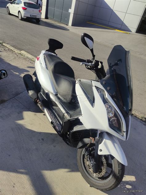 Car Gr Kymco Downtown 300i 09