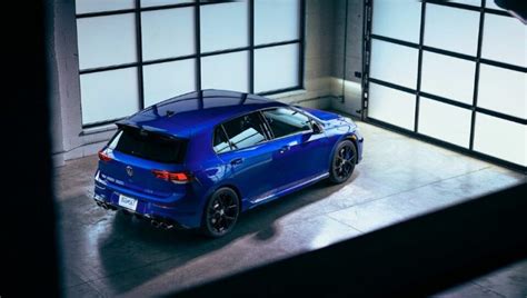 Volkswagen Golf R 2023 llega con mayor seguridad y producción limitada