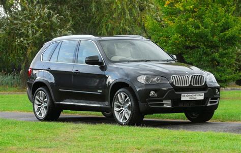 BMW Wallpaper: 2009 BMW X5 xDrive35d 10-Year Edition